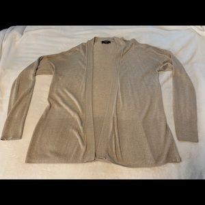 Tan cardigan, open,upper mid thigh length